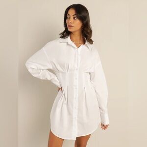 Micas Women's V-Neck Solid White
Ruched Long Sleeve Mini Dress, White ...size XL